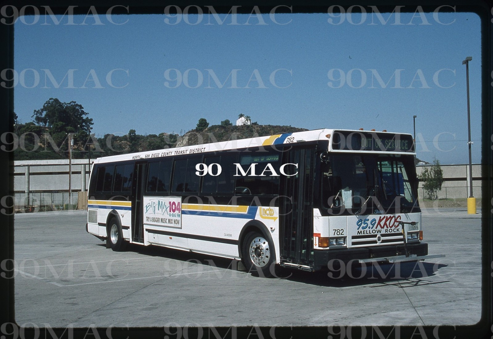NORTH COUNTY TRANSIT DISTRICT. BUS #782. Oceanside (CA). Original Slide 1993.