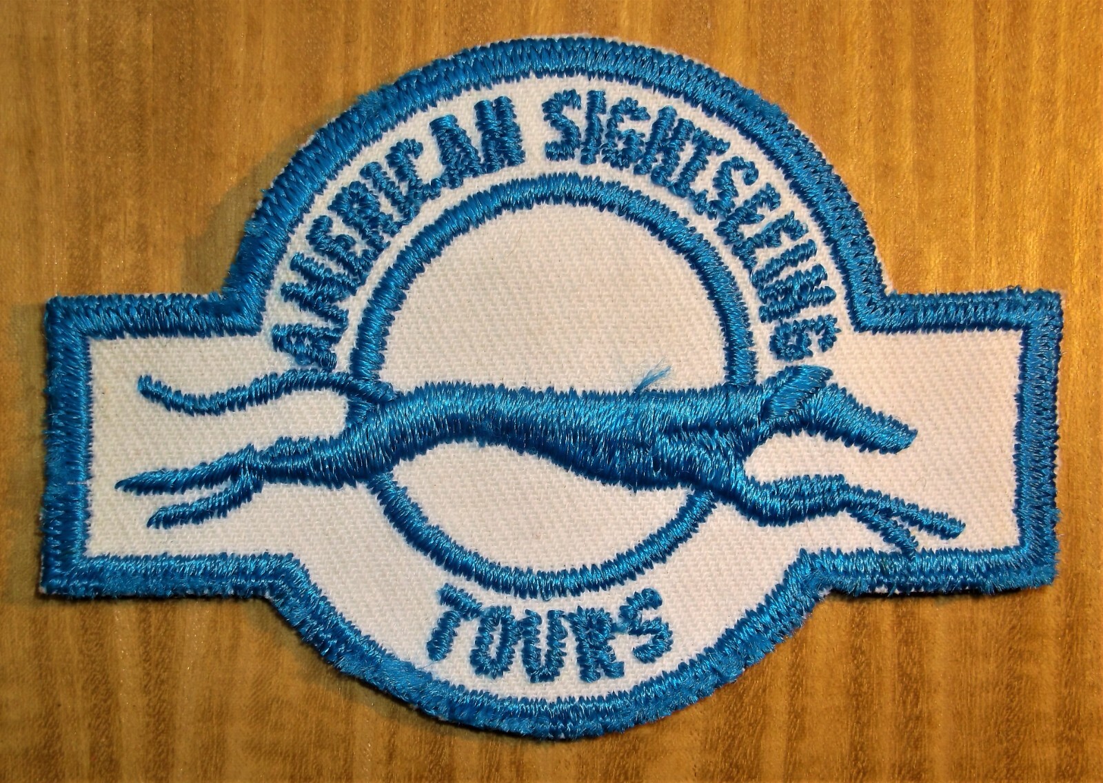 GEMSCO NOS Vintage Patch GREYHOUND BUS – AMERICAN TOURS – Original 1978 MINT