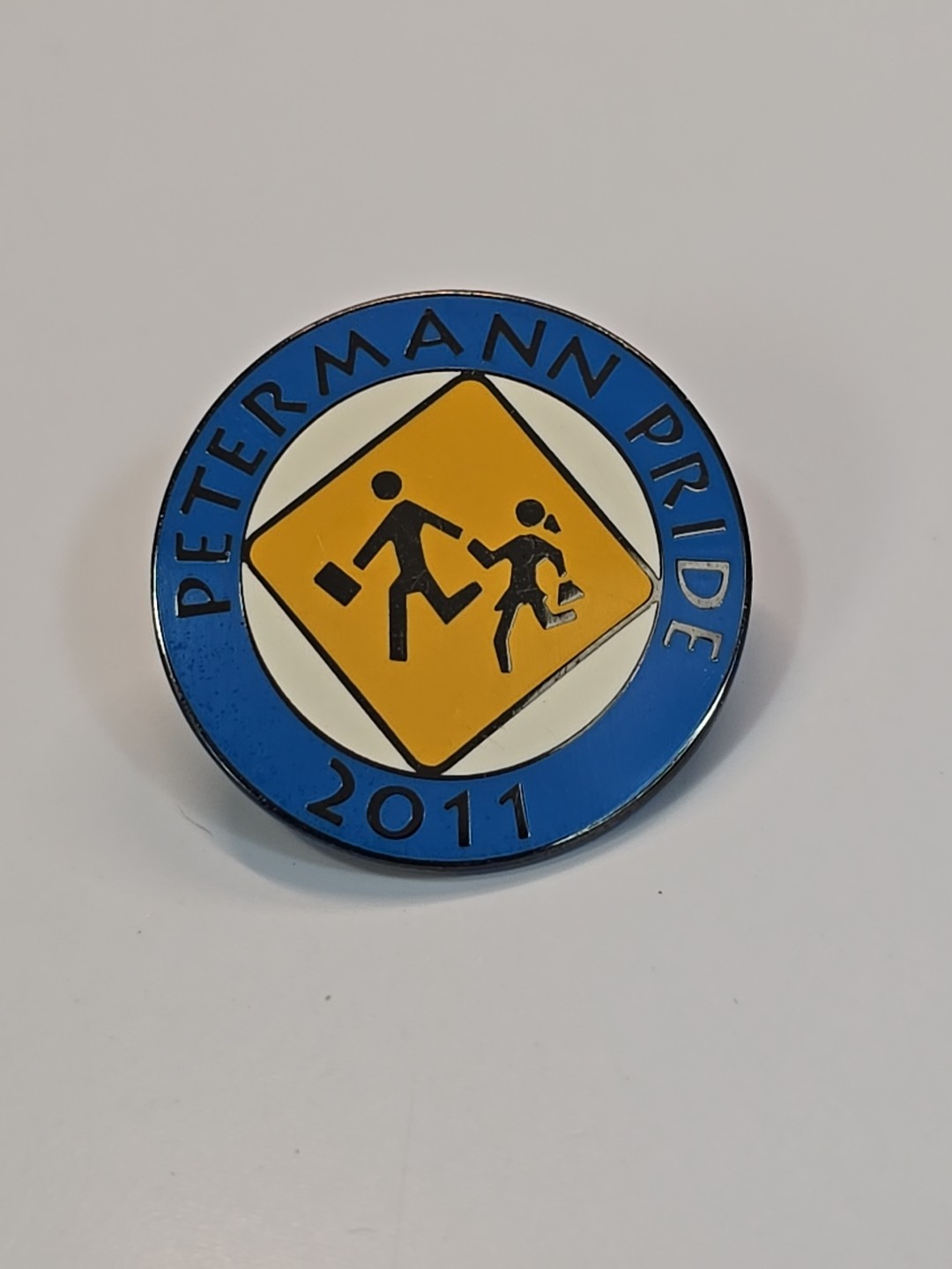 Petermann Pride 2011 Lapel Pin School Bus Service in Golf Manor Ohio