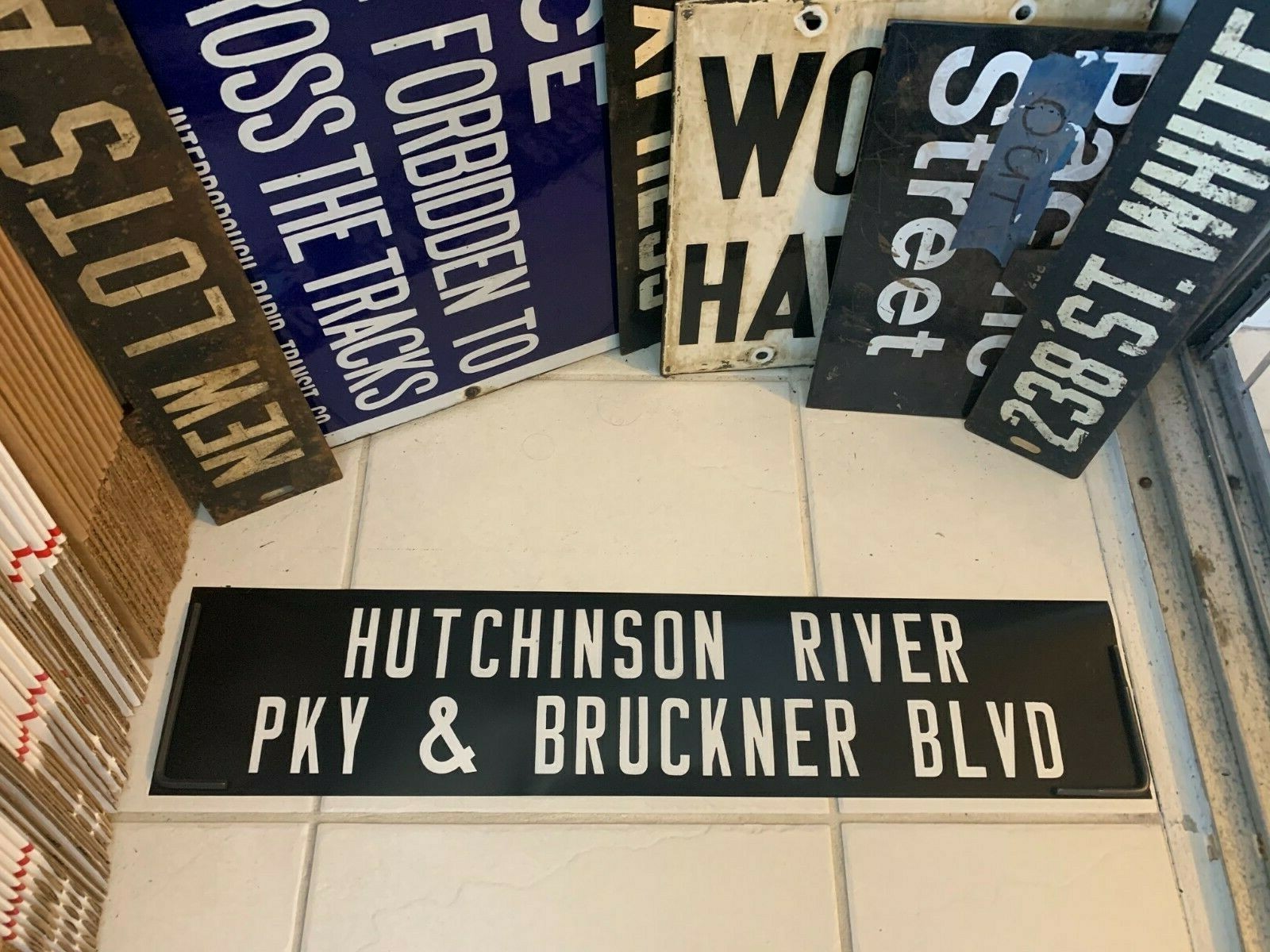 NY NYC BUS ROLL SIGN THROGGS NECK BRONX HUTCHINSON RIVER PKWY BRUCKNER BOULEVARD