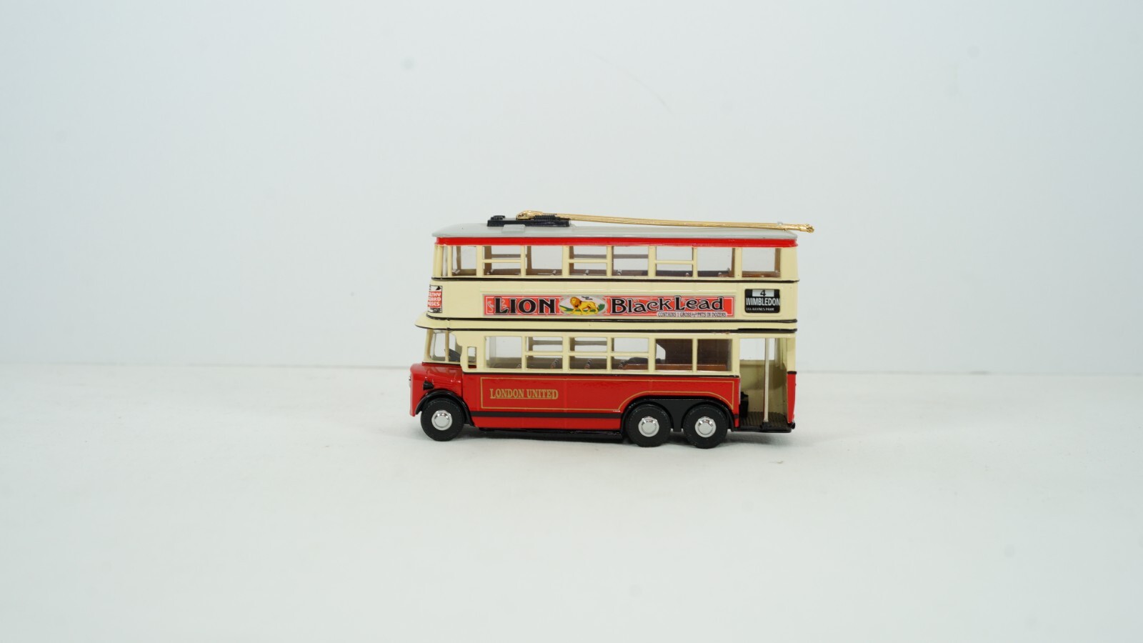 Matchbox 1931 Diddler London United D/Deck Trolleybus Item YET03-M NEW B50