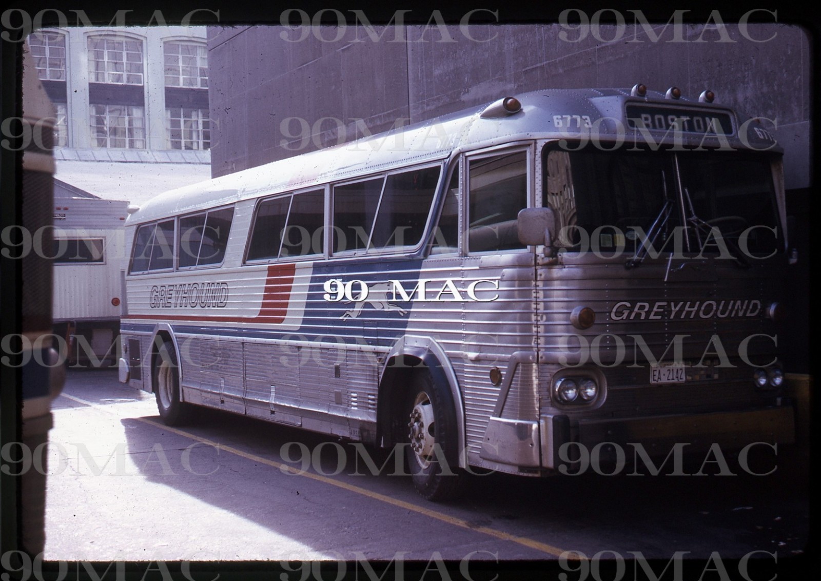 GREYHOUND. MCI COACH #6773. Original Slide 1974.