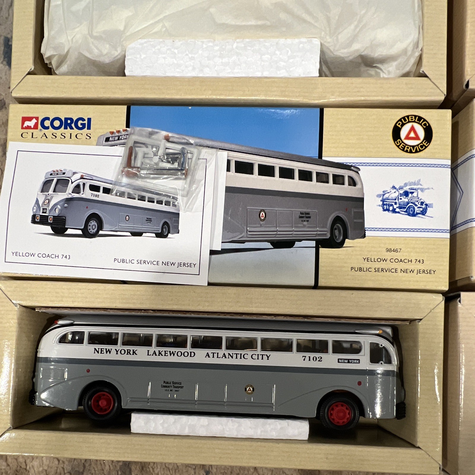 Corgi Vintage Buses USA Bundle 4 — WAC Army Champlain NJ Burlington New in Box