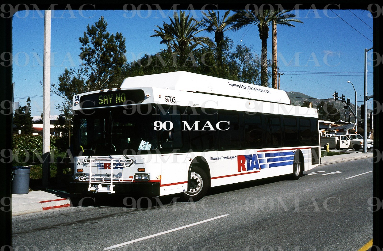 RIVERSIDE TRANSIT AGENCY. NF BUS #9703. Riverside (CA). 4 Original Slides 1998.