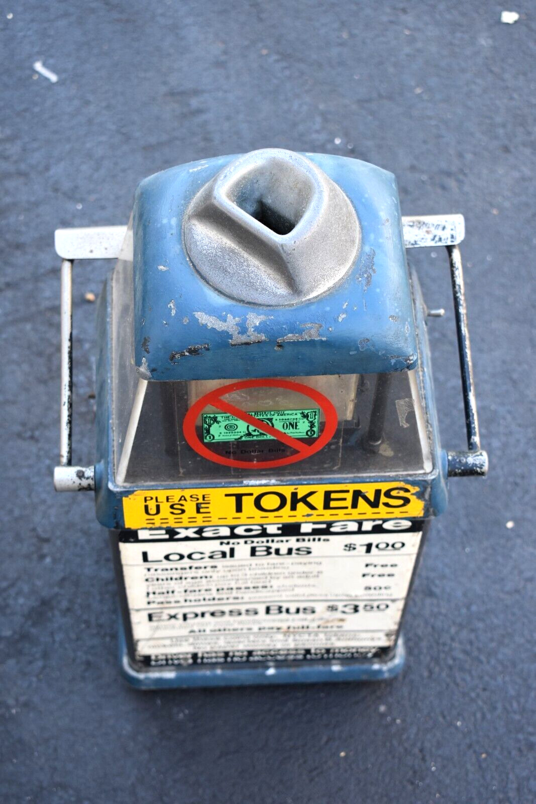 Vintage NYC Bus Fare Box, Token Coin Machine, Collectible (JC104) chalice co.