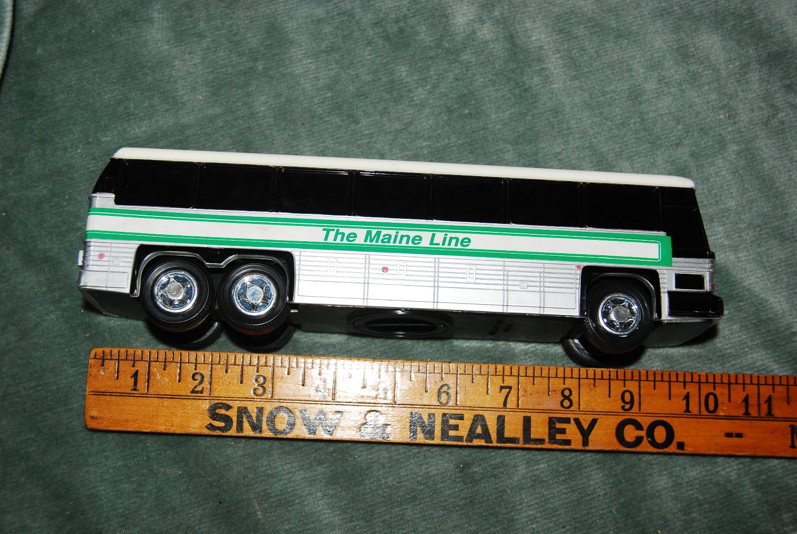THE MAINE LINE Bus No. 200 10″ Plastic Still Coin Bank