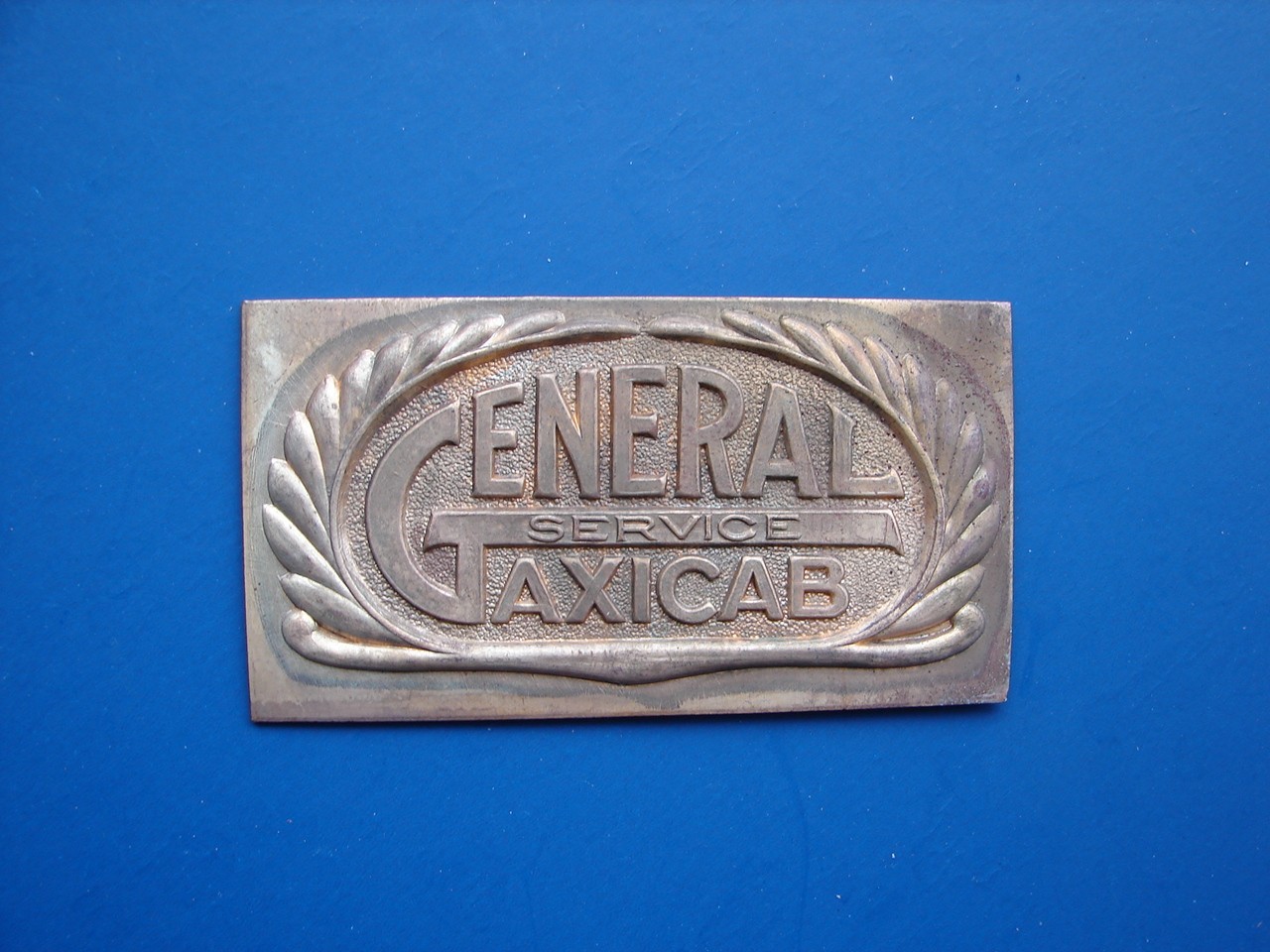 Vintage 1940’s General Taxi Cab Service Company Metal Logo Badge Emblem 3″