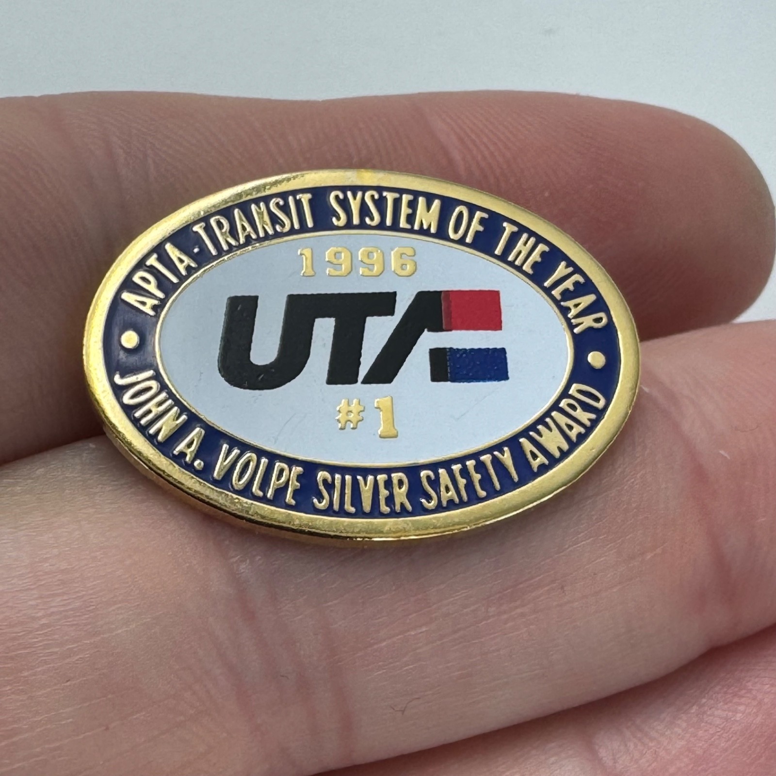 APTA UTA Transit System of the Year 1996 Volpe Safety Award Lapel Pin VTG