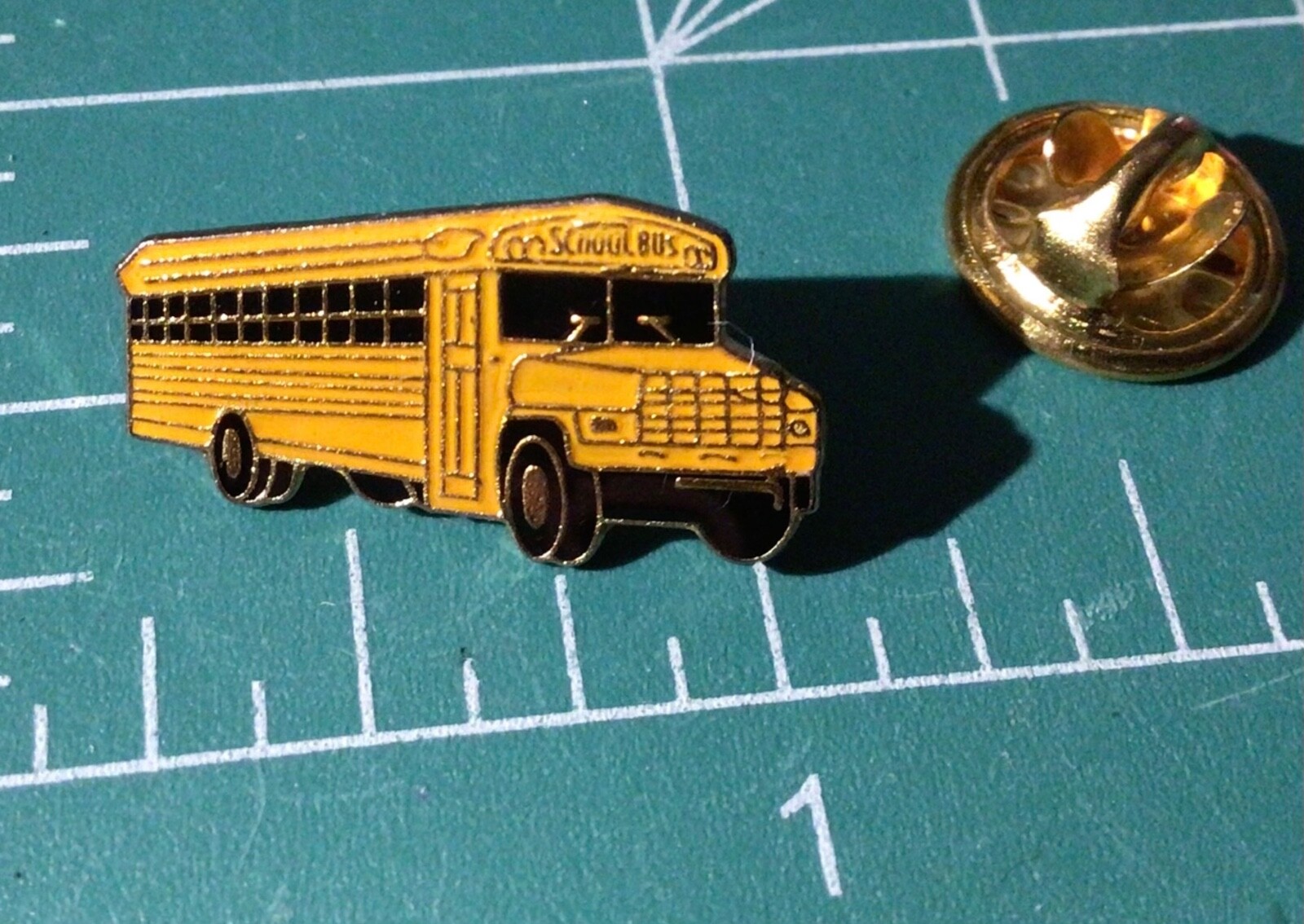 Vintage Yellow School Bus Enamel Pin Hat Tie Tac Backpack Flair – Very detailed