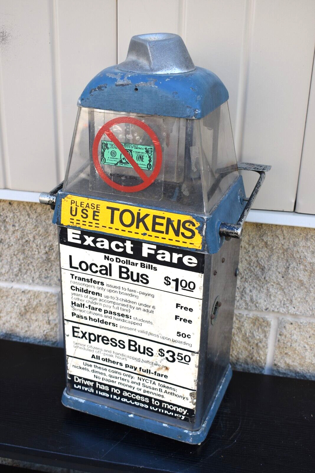 Vintage NYC Bus Fare Box, Token Coin Machine, Collectible (JC104) chalice co.