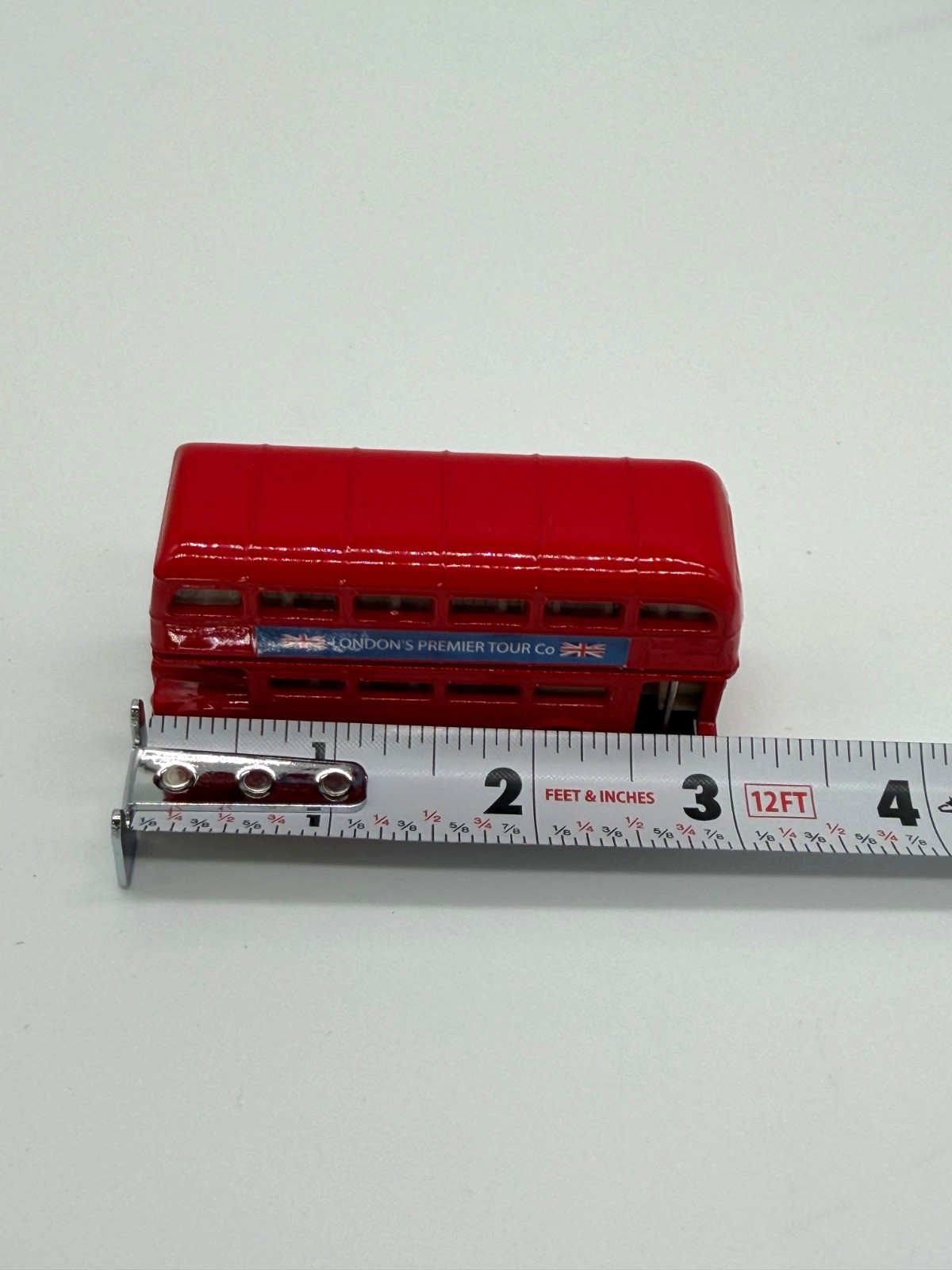 Welly Diecast Pullback and Go London’s Premier Tour Co. Red Double Decker Bus