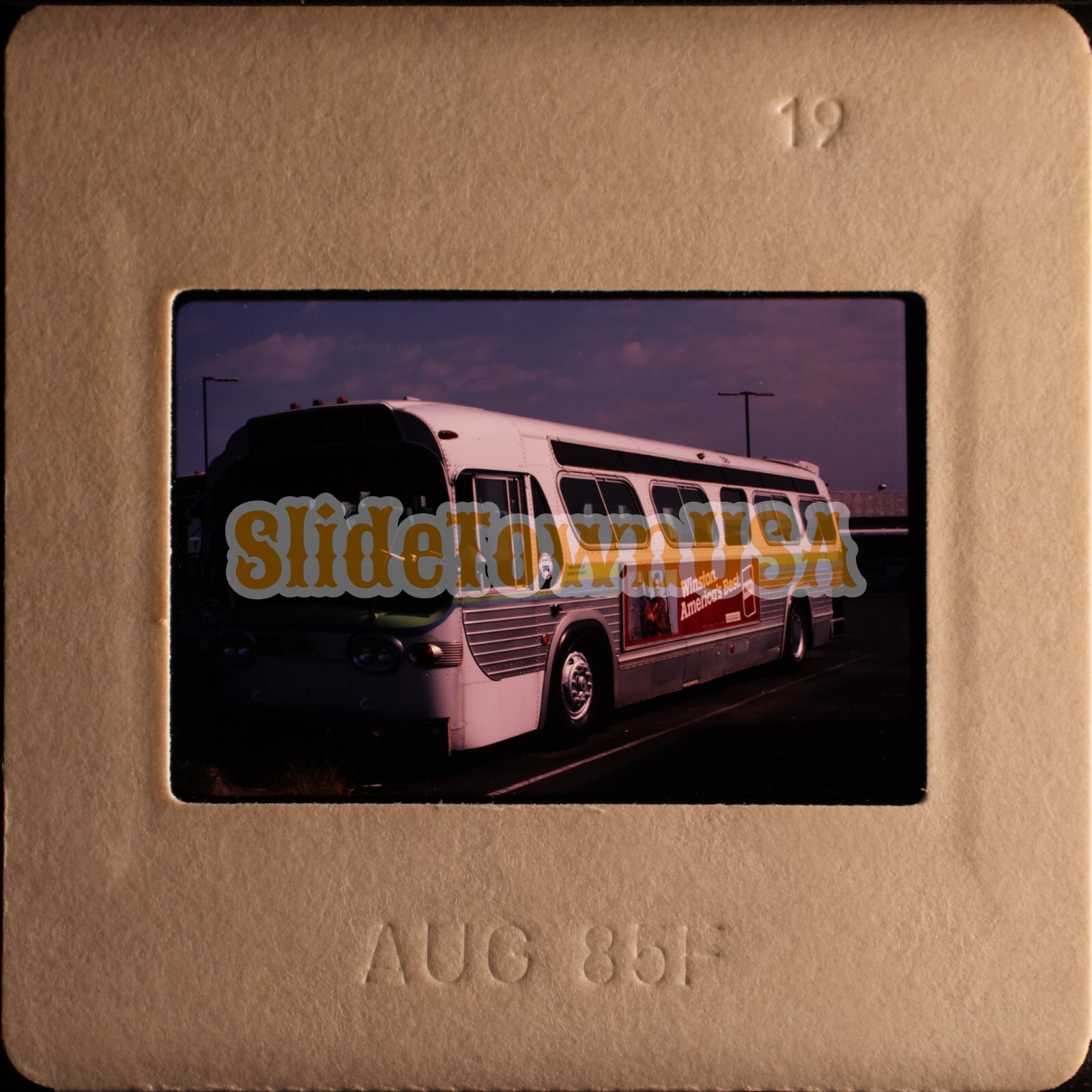 Vtg 1985 Bus Slide GMC Y1Q091