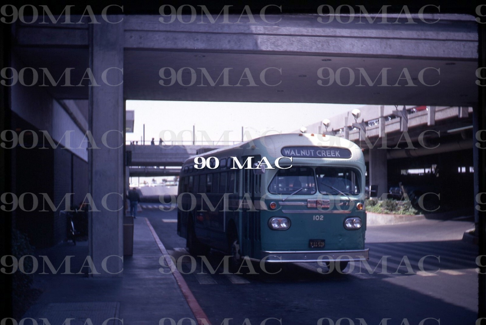 COUNTY TRANSIT LINES-CTL. GM COACH BUS #102. Concord (CA). Original Slide 1969.