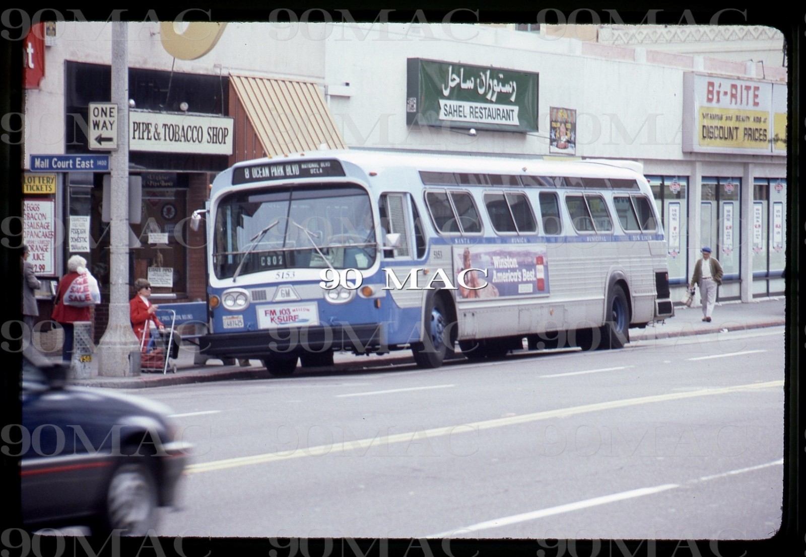SMMBL. GMDD BUS #5153. Santa Monica (CA). Original Slide 1986. (A)