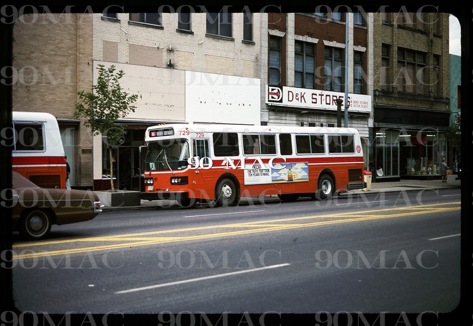 CANTON RTA. AM GENERAL BUS #729. Canton (OH). Original Slide 1977.