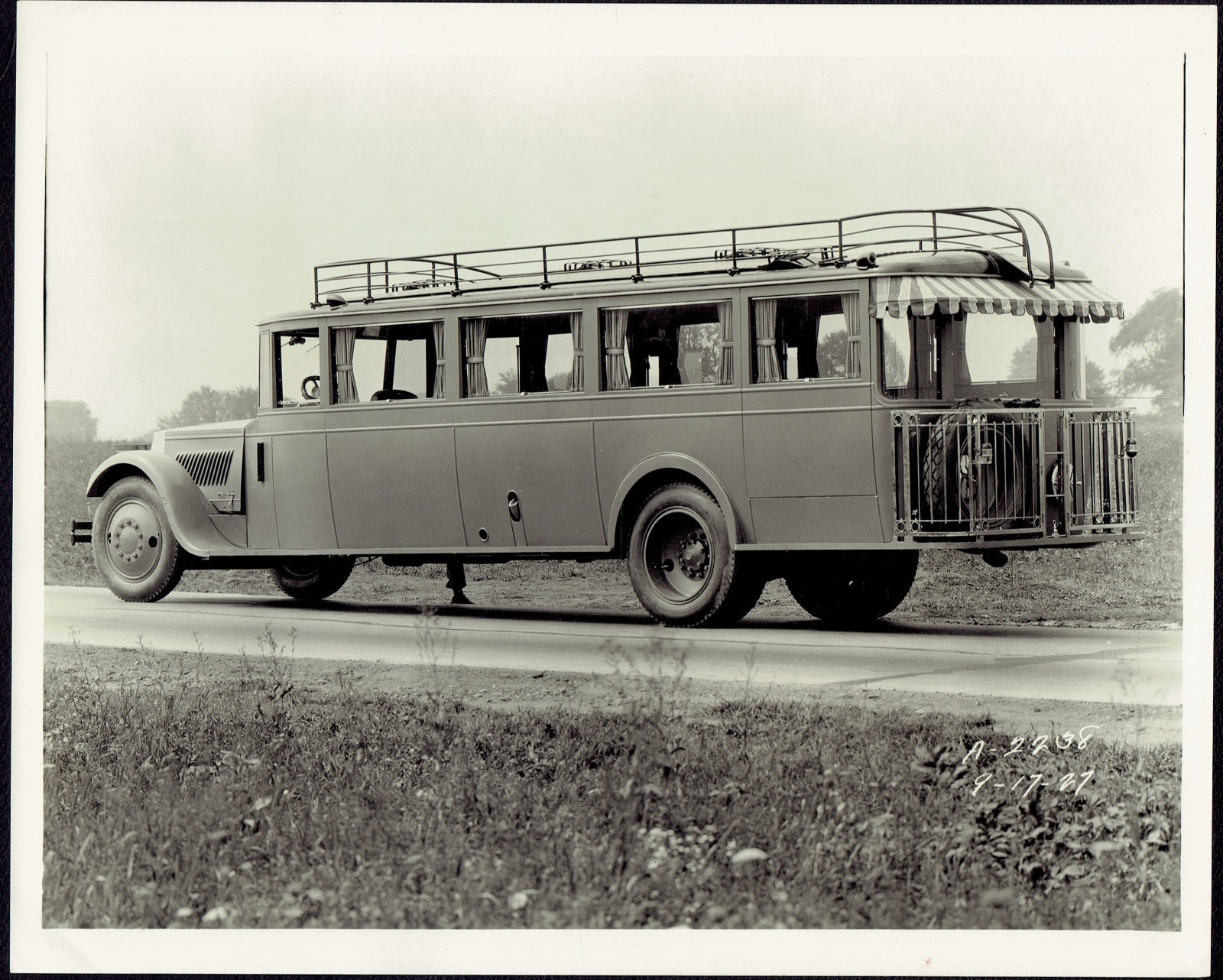 (3) 1927 8x10s Mack AL Bus BEAUTY 6-wheel Touring Coach