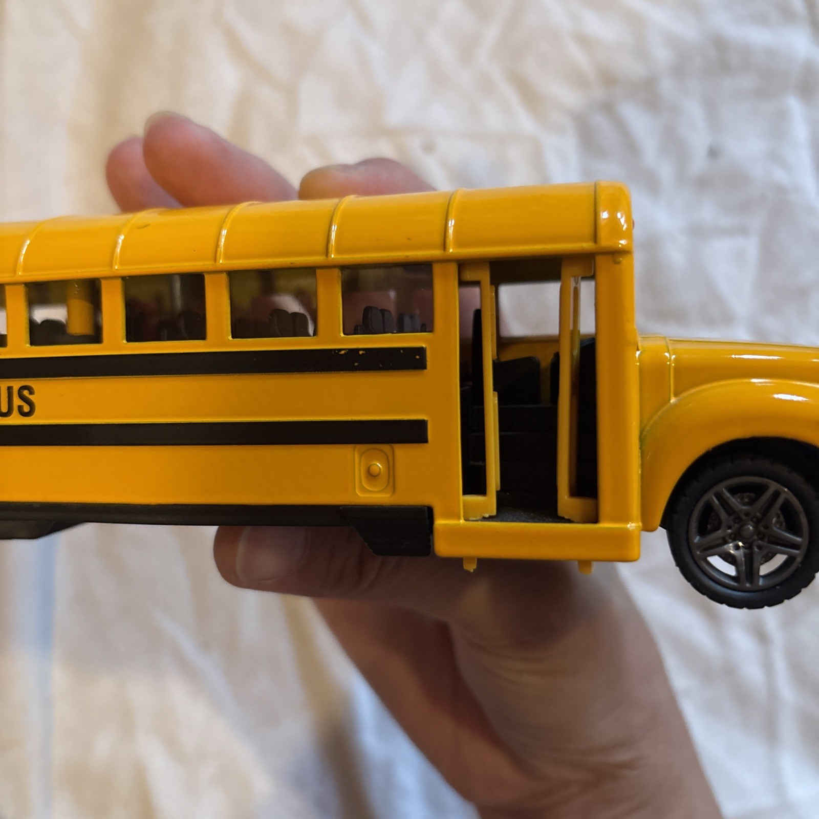 8.5” Yellow School Bus