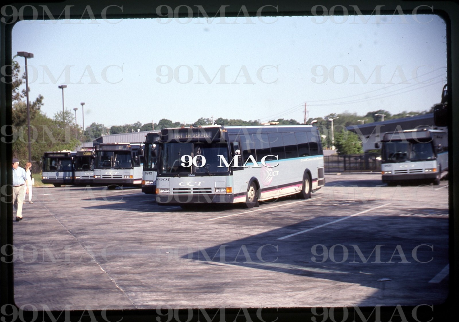 COBB COMMUNITY TRANSIT. FLXIBLE BUS #8901.Marietta (GA). Original Slide 1995.(A)