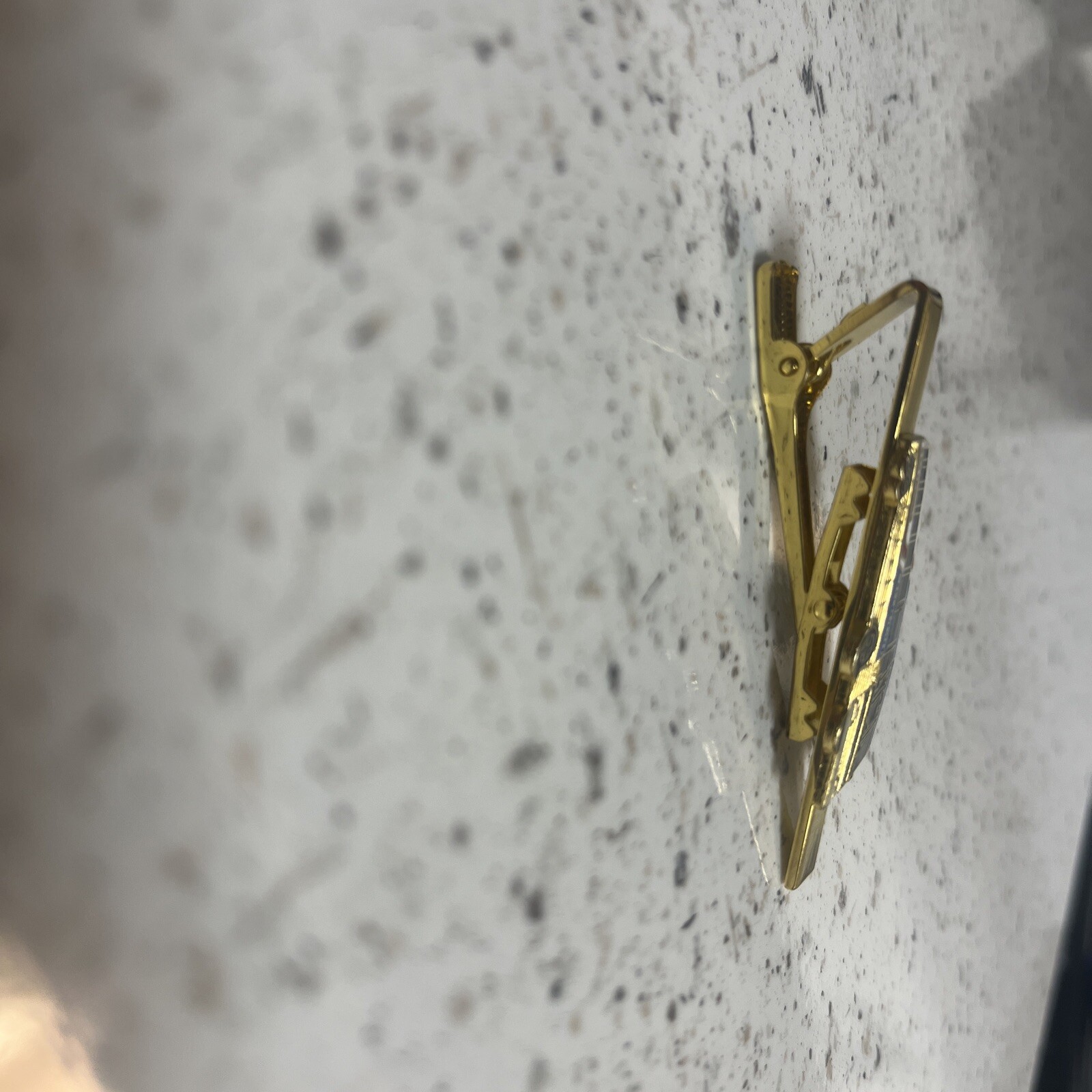 Greyhound bus Tie Bar, mc-9 bus, gold tie bar.