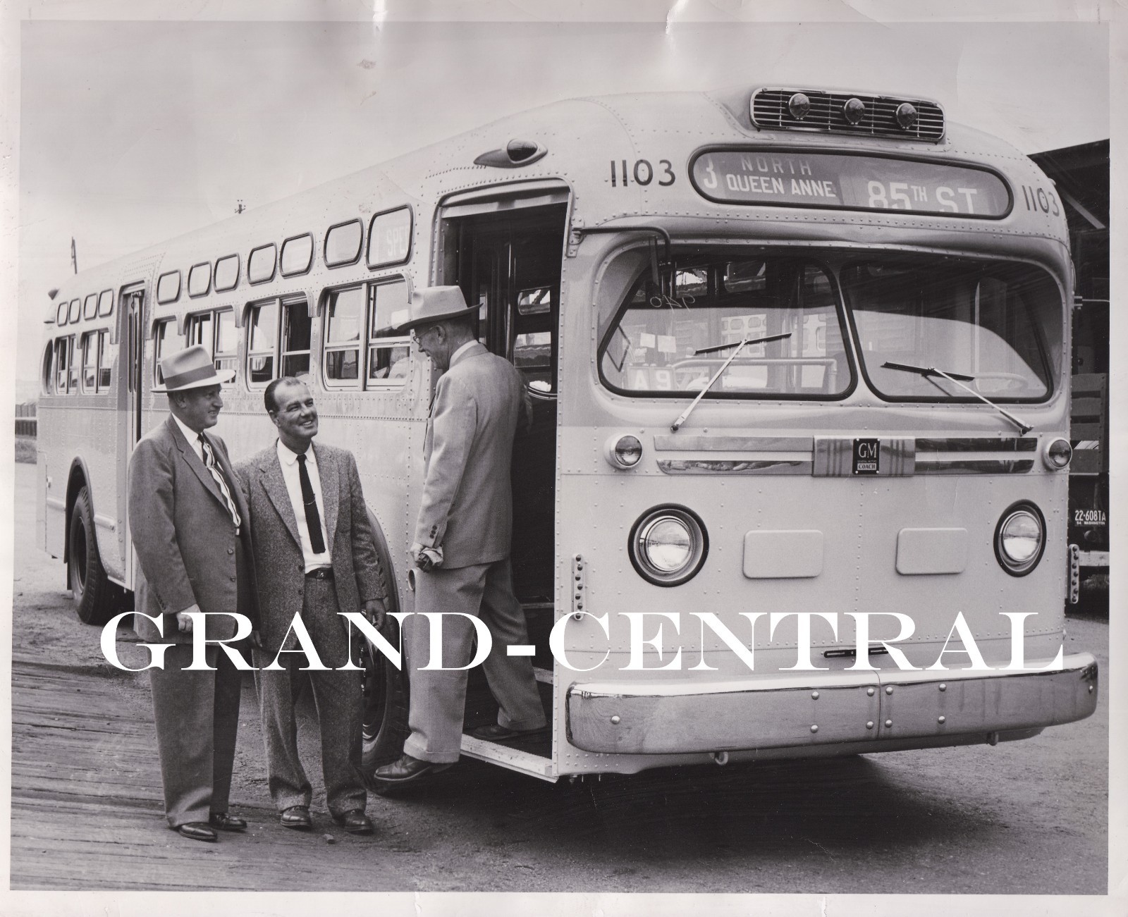 VINTAGE 1954 SEATTLE TRANSIT SYSTEM STS BUS PRESS PHOTO #1103 SEATTLE WASHINGTON