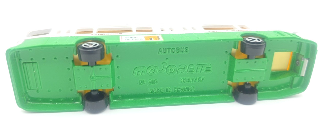 Majorette France 1/87 HO No. 310 Champs Elysees Tan & Green Bus