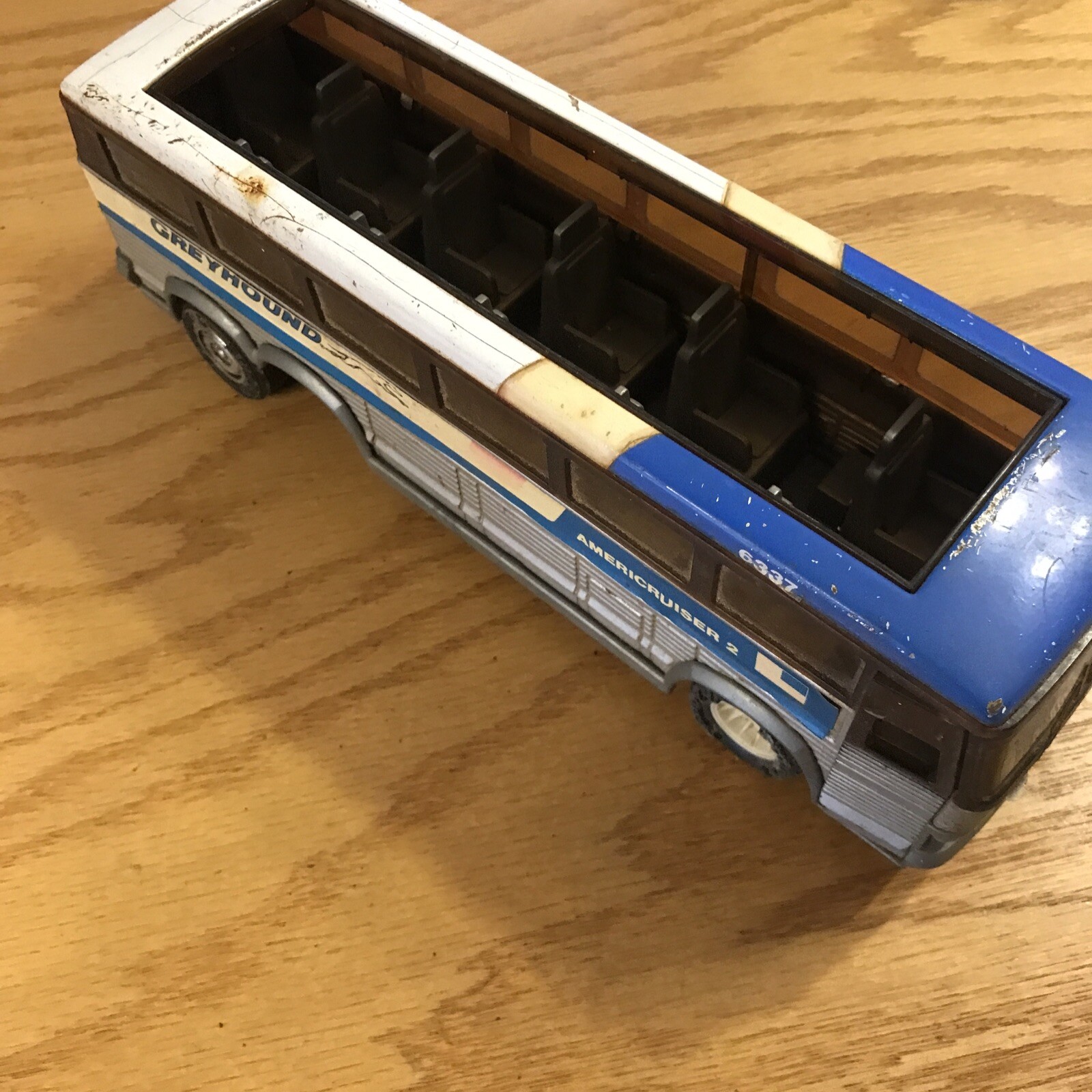 Buddy L 1983 Greyhound Bus Toy 10 1/2 in. Long Americruiser 2