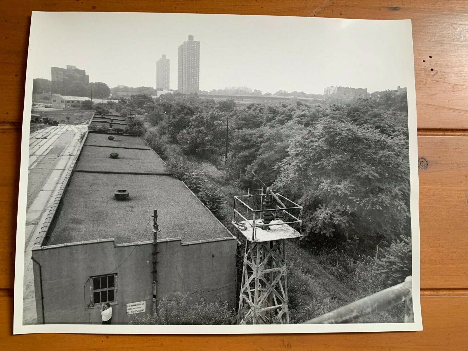 8X10 NYC NY BUS BROOKLYN ARMY TERMINAL NO TRESPASSING U.S. GOVERNMENT PHOTOGRAPH