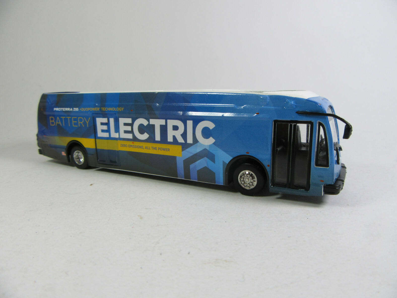 Iconic Replicas 1:87 Proterra Electric Bus Demo Bus Design USA