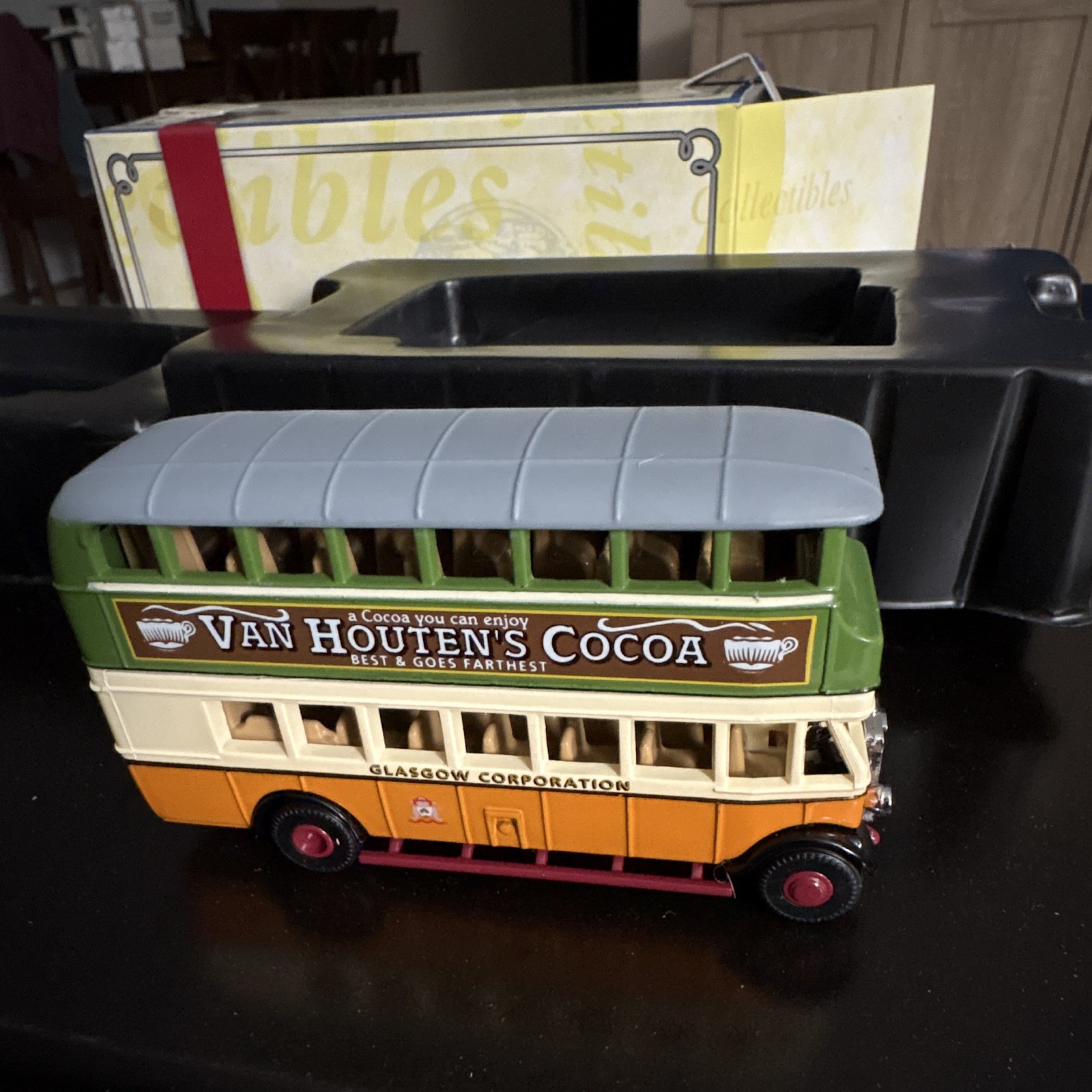 Matchbox Collectibles 1930 Leyland Titan Die-Cast Bus Van Houten’s Cocoa Glasgow