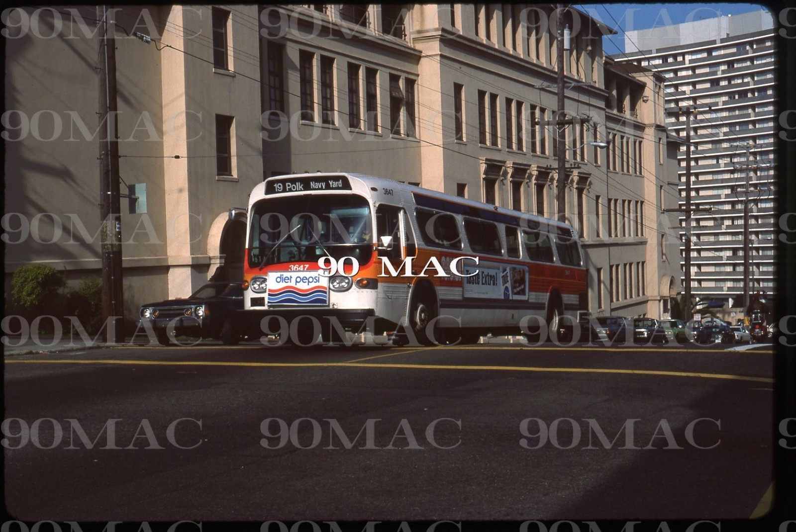SF MUNI. GM COACH BUS #3647. San Francisco (CA). Original Slide 1985.