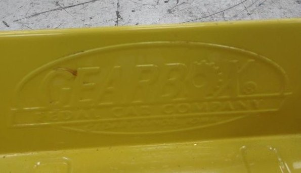 Vintage GEARBOX CHECKERED YELLOW CAB Pedal Car NYC Taxi Cab* VGC * SEE PIX