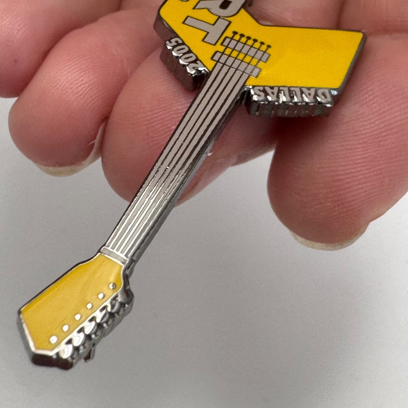 2005 Dallas DART Transit Guitar Lapel Pin Logo Yellow Silver Novelty APTA