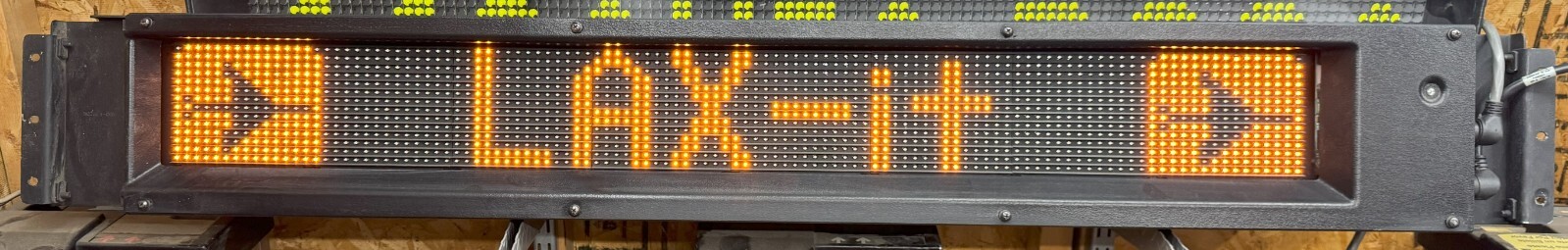 Used 2009 Lumintaor Horizon Transit Bus Amber 14×112 LED Side Destination Sign