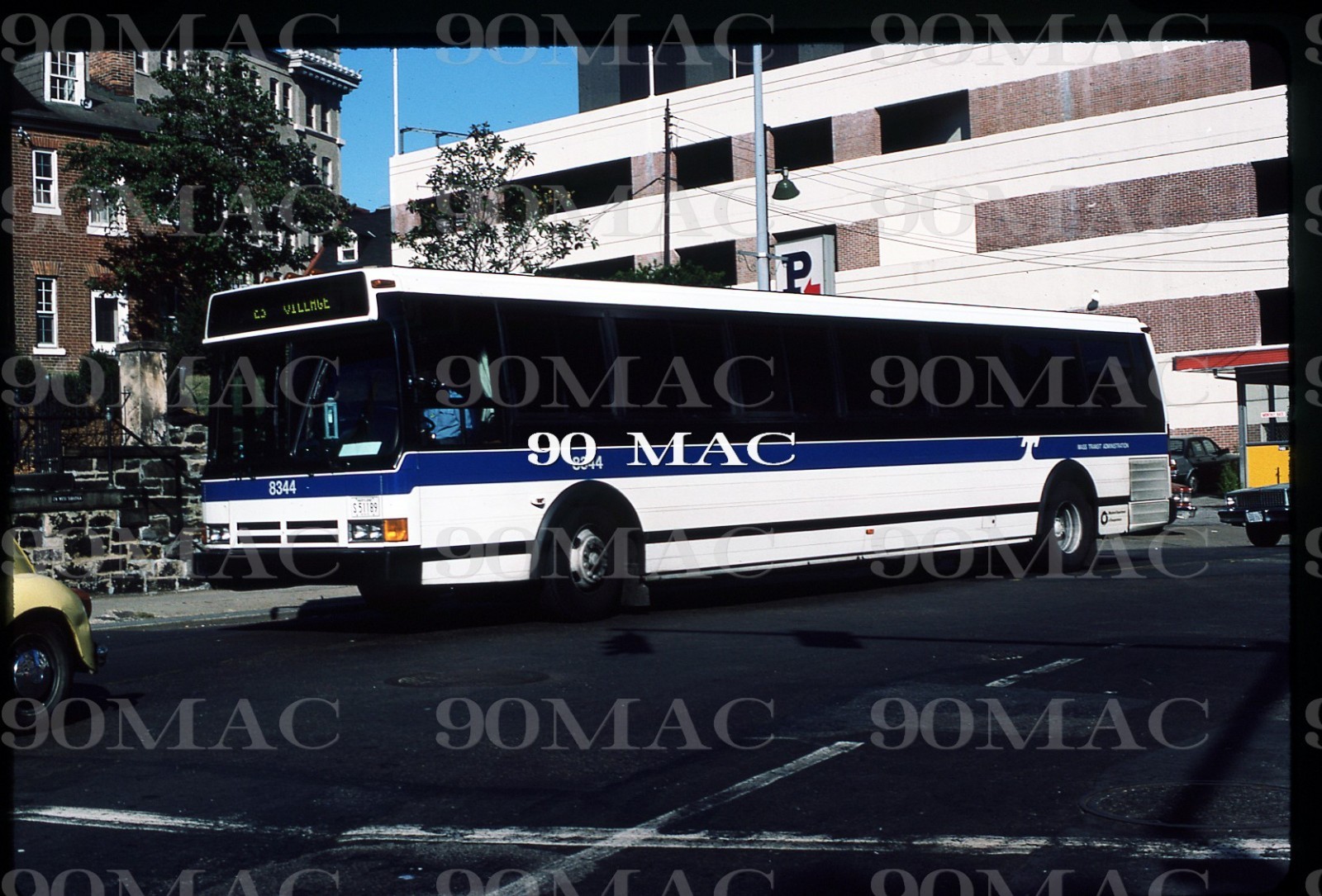 BALTIMORE MTA. FLXIBLE BUS #8344. Baltimore (MD). Original Slide 1984.