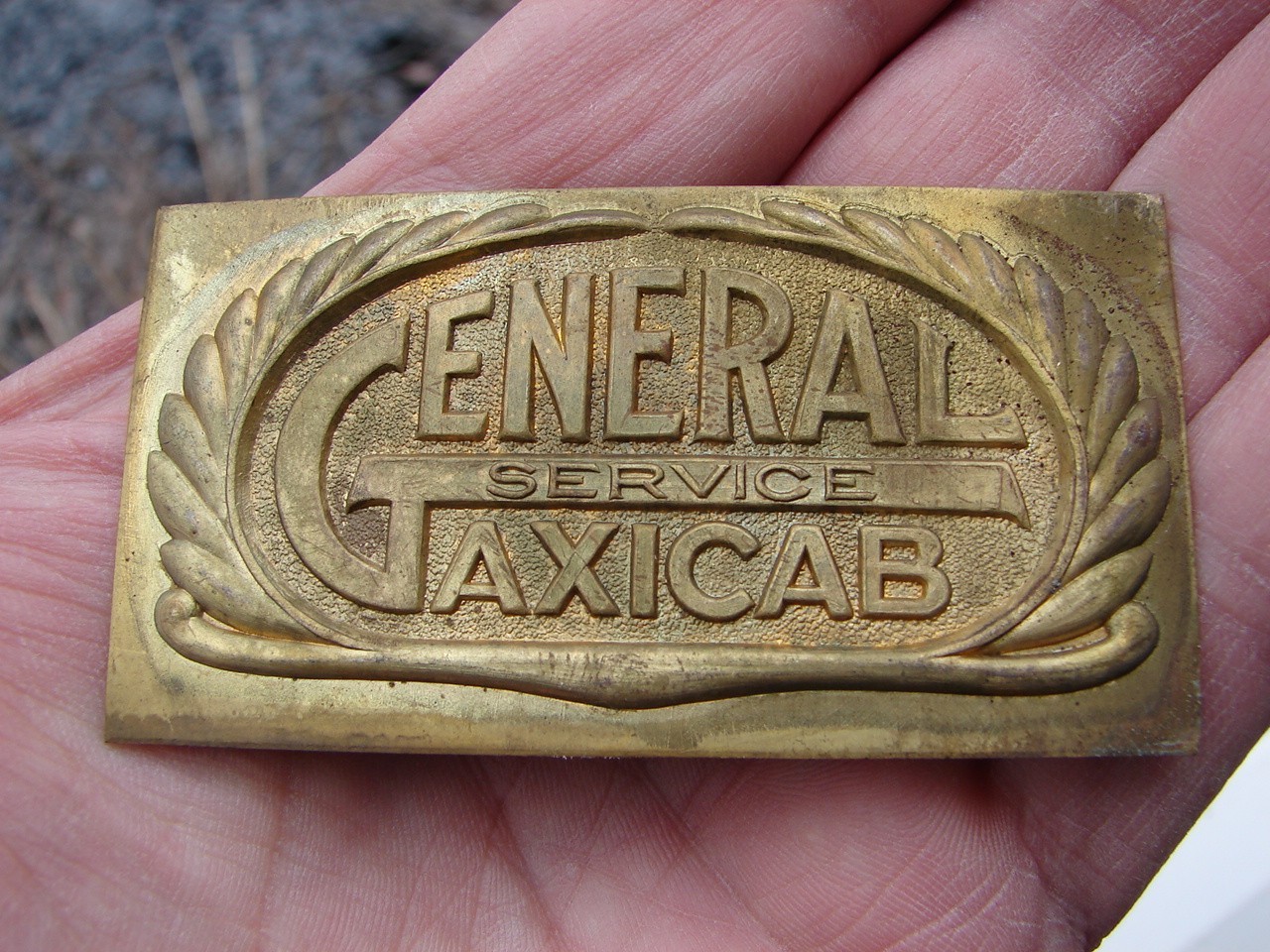 Vintage 1940’s General Taxi Cab Service Company Metal Logo Badge Emblem 3″