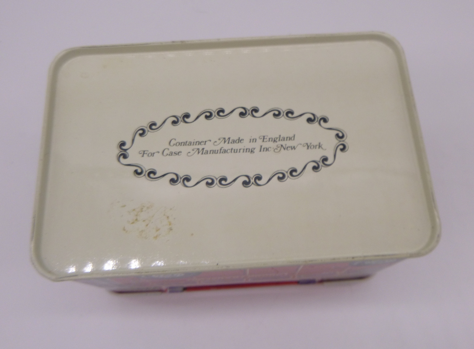 Vintage DECORATIVE WARE Cookie Tin 5″ London Transport bus