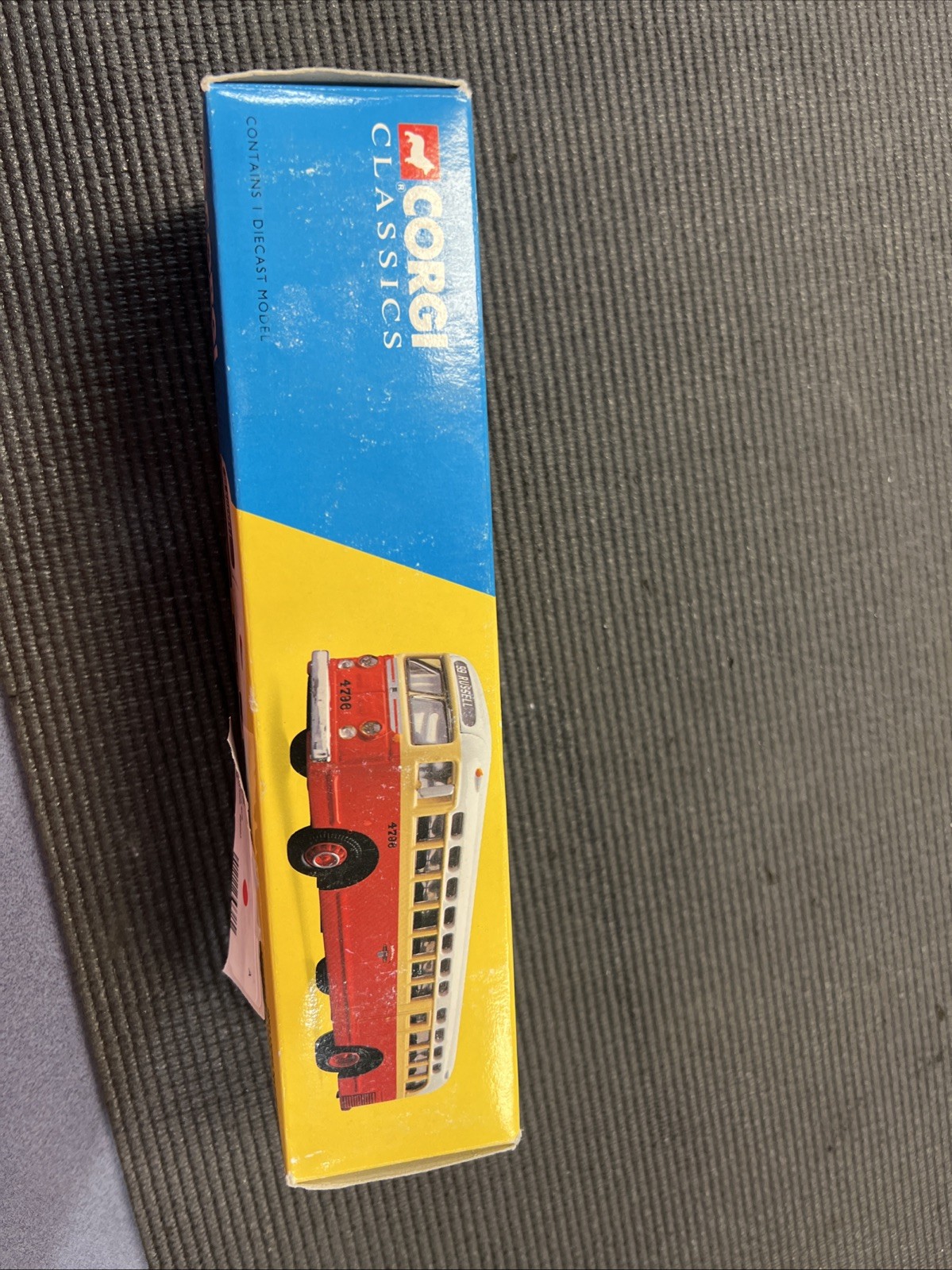 Corgi Classics St. Louis GM 4505