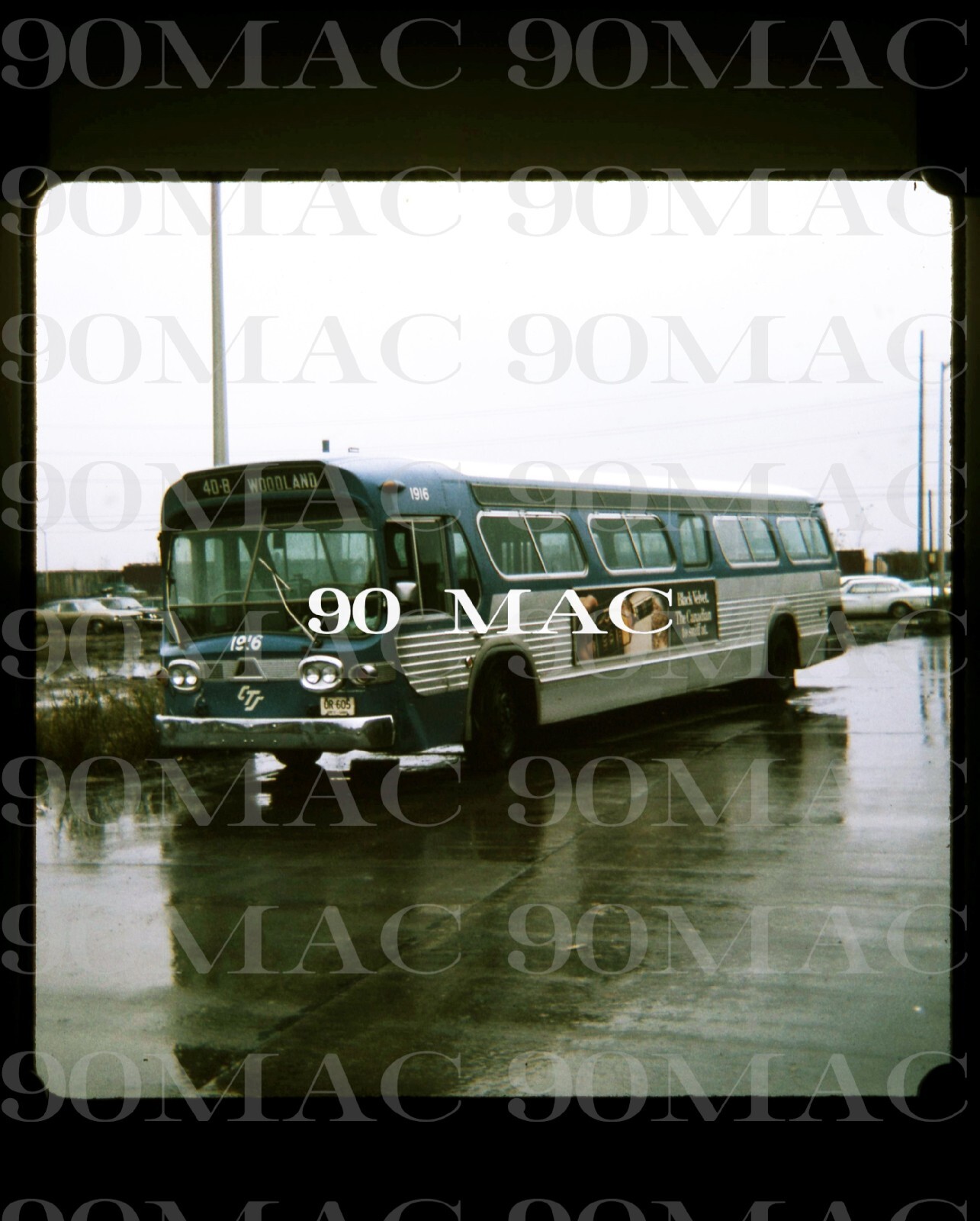 CTS. GM COACH Bus #1916. Cleveland (OH). Original Slide 1969. (A)
