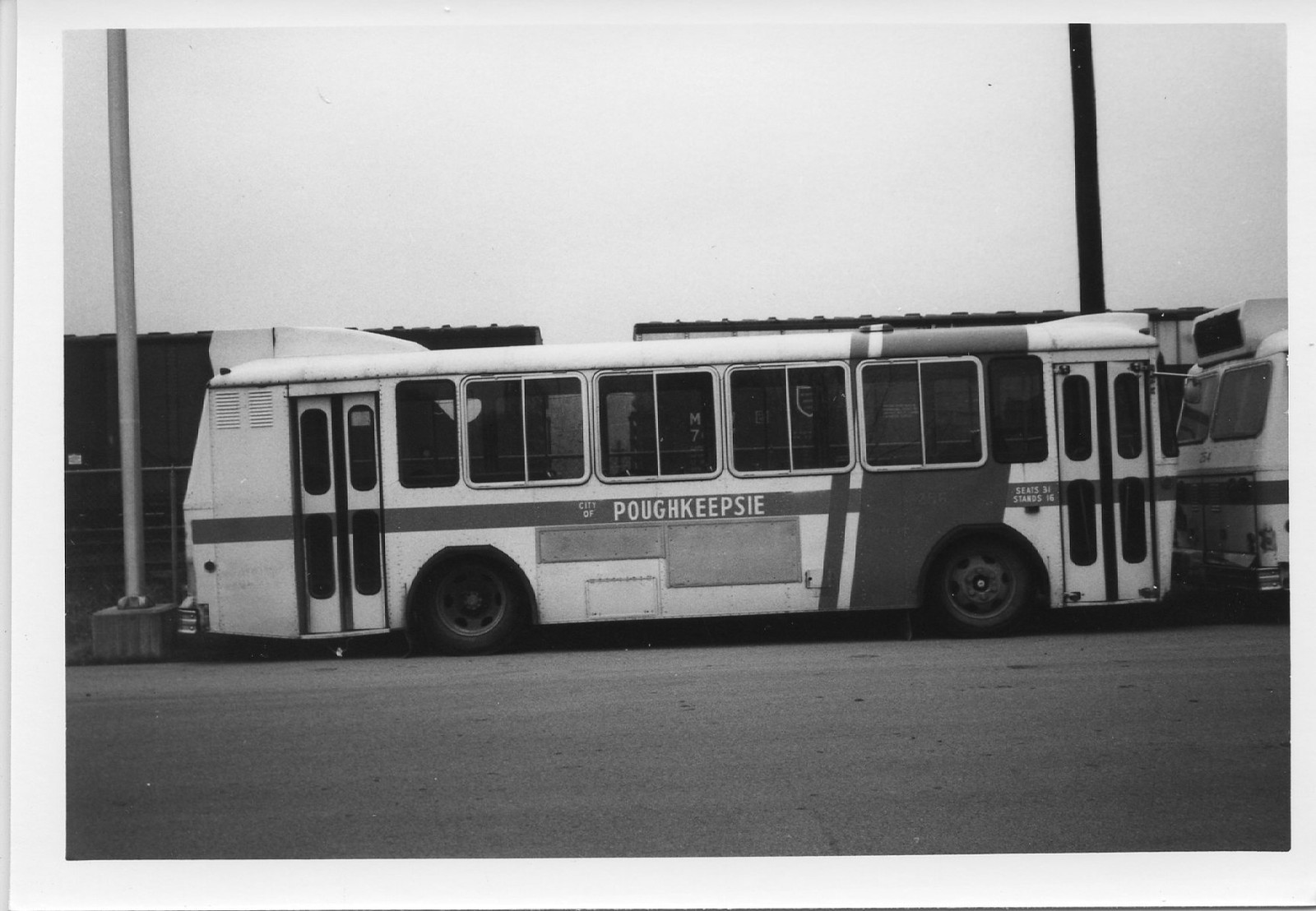 X979 RP 1960/70s? POUGHKEEPSIE NY CITY BUS AT WATER POLLUTION CONTROL