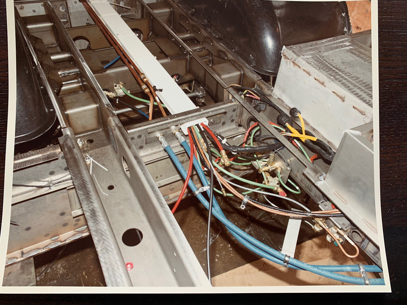 8X10 NY NYC NEW YORK CITY SURFACE TRANSIT BUS COLOR PHOTOGRAPH WIRING HOSES
