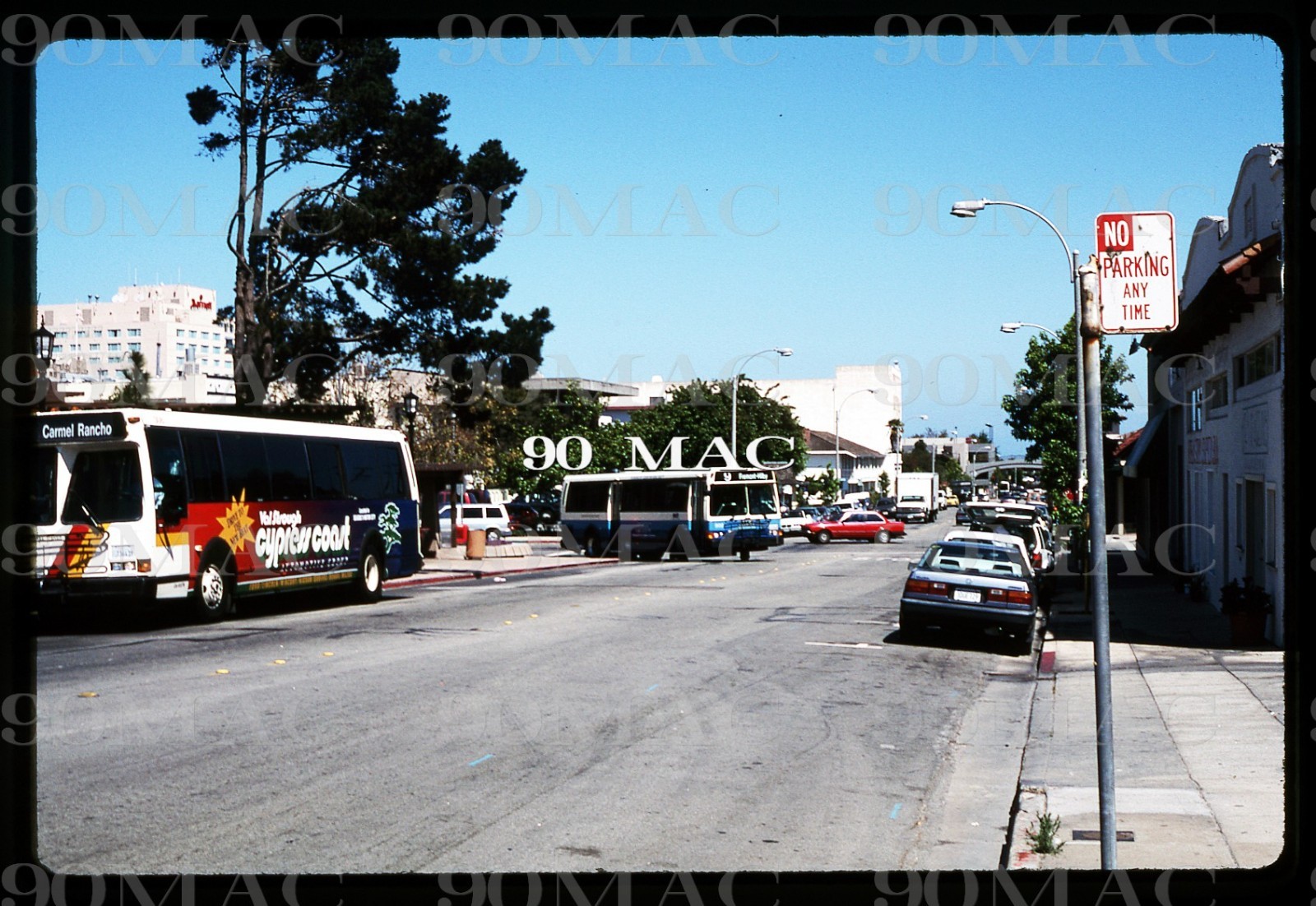 MONTEREY SALINAS TRANSIT-MST. FLXIBLE BUS #802. Carmel (CA).Original Slide 1997.
