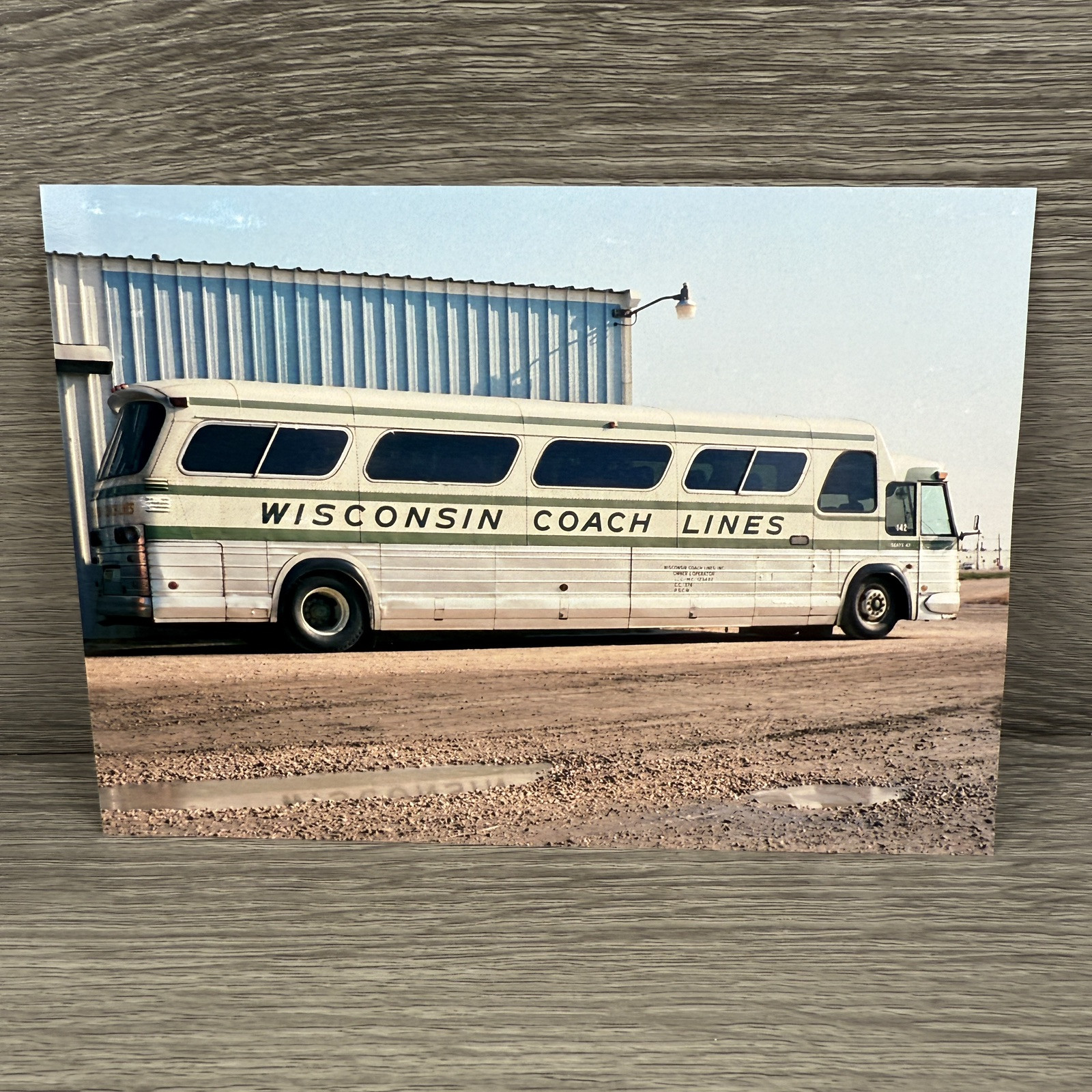 Vtg 1981 Wisconsin Coach Lines Bus (GMC 1972 P8M-4905A) 5×7 Color Photo Reprint