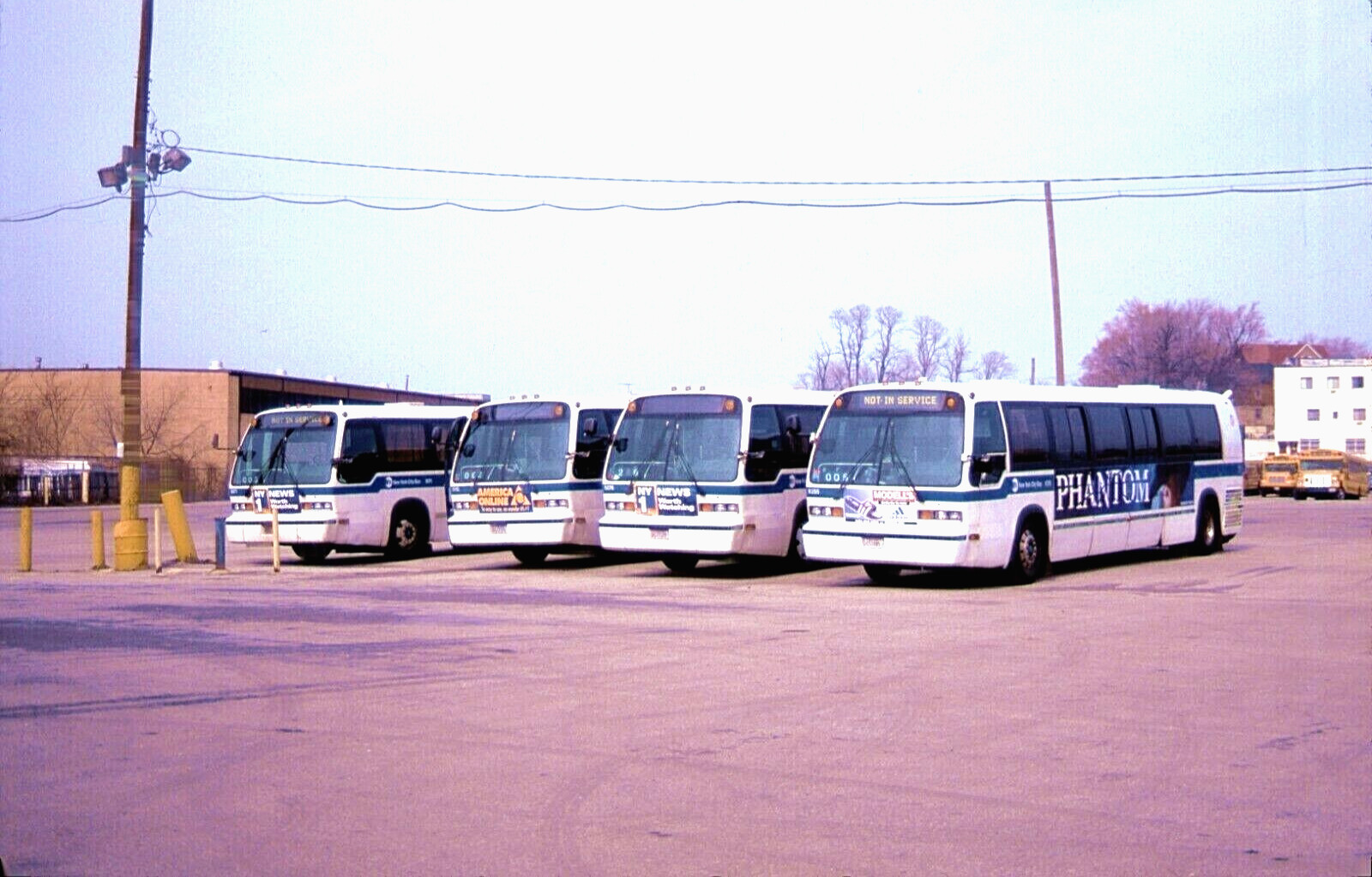 ORIGINAL KODACHROME SLIDE NYC BUS RTS #9255, 5076, 5112, 5071 NOVA TARRYTOWN, NY
