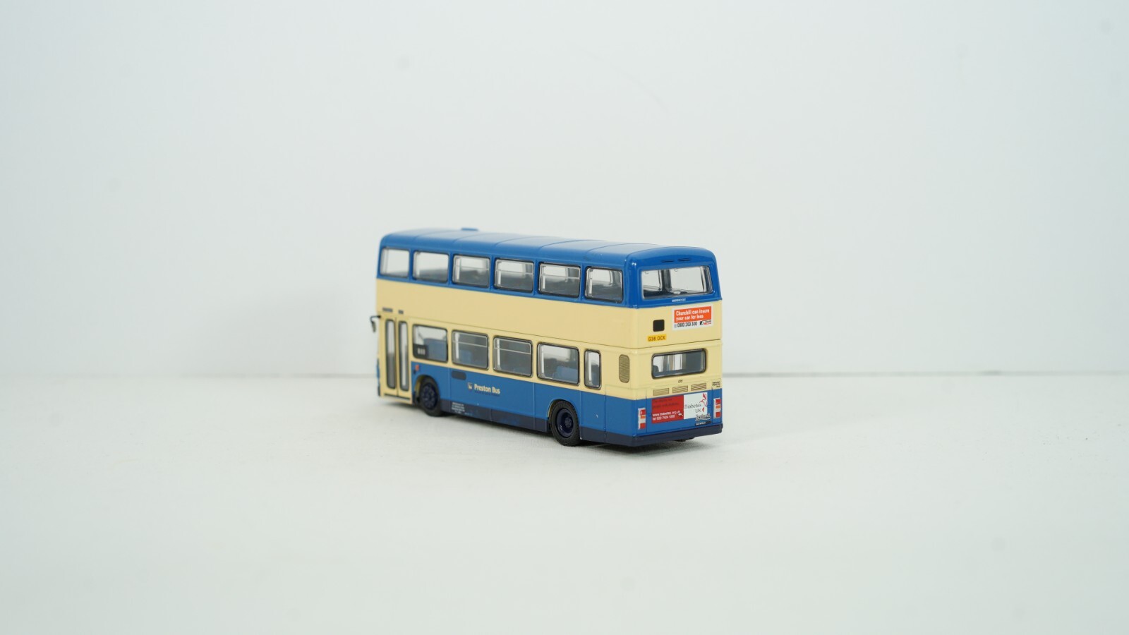 EFE Gilbow 1/76 Leyland ECW Olympian Preston Bus Item 29604 NEW W20