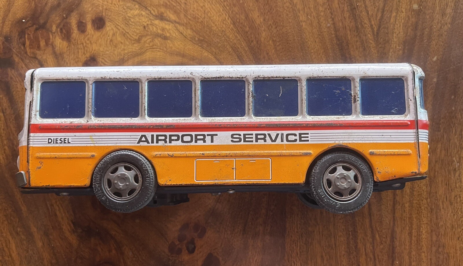 VINTAGE OLD USED TIN JAPANESE AIRPORT SERVICE DIESEL AUTOBÚS COLECTIVO BUS