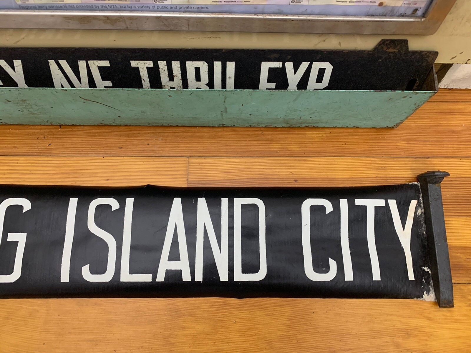 NY NYC BUS ROLL SIGN LONG ISLAND CITY BROOKLYN PRIMITIVE HISTORICAL HOME DECOR