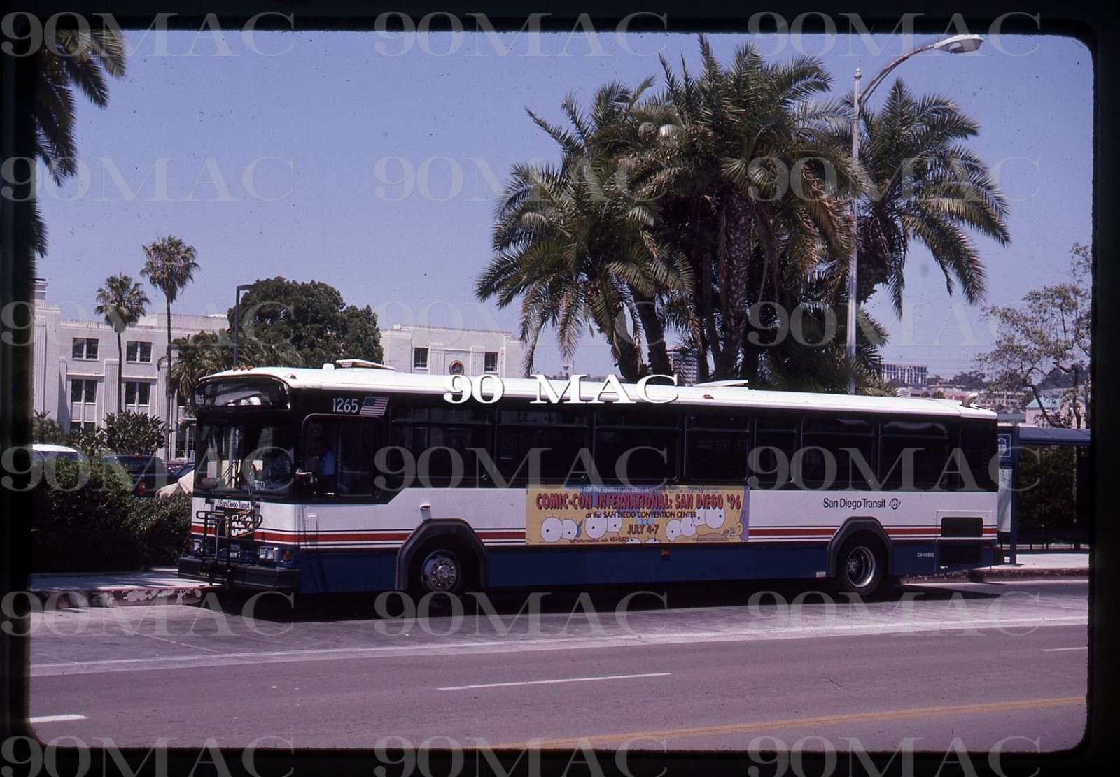 SAN DIEGO TRANSIT-MTS. GILLIG BUS #1265. San Diego (CA). Original Slide 1996.