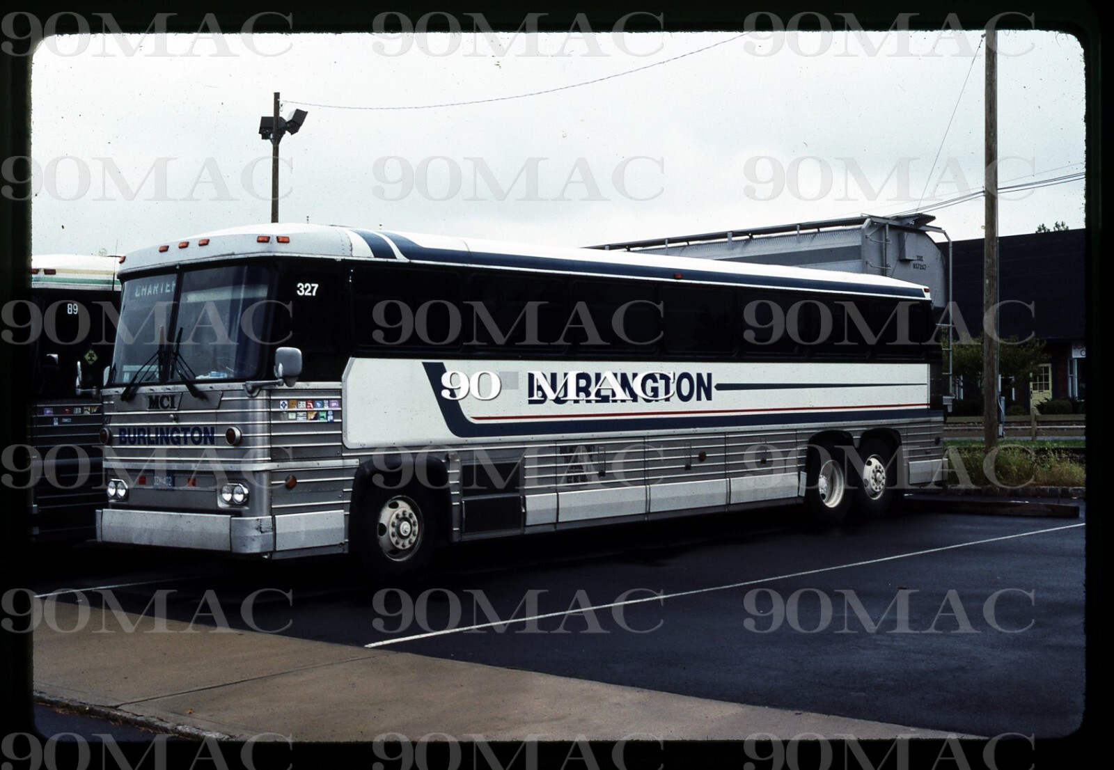 BURLINGTON COUNTY. MCI BUS #327. Flemington (NJ). Original Slide 1990.