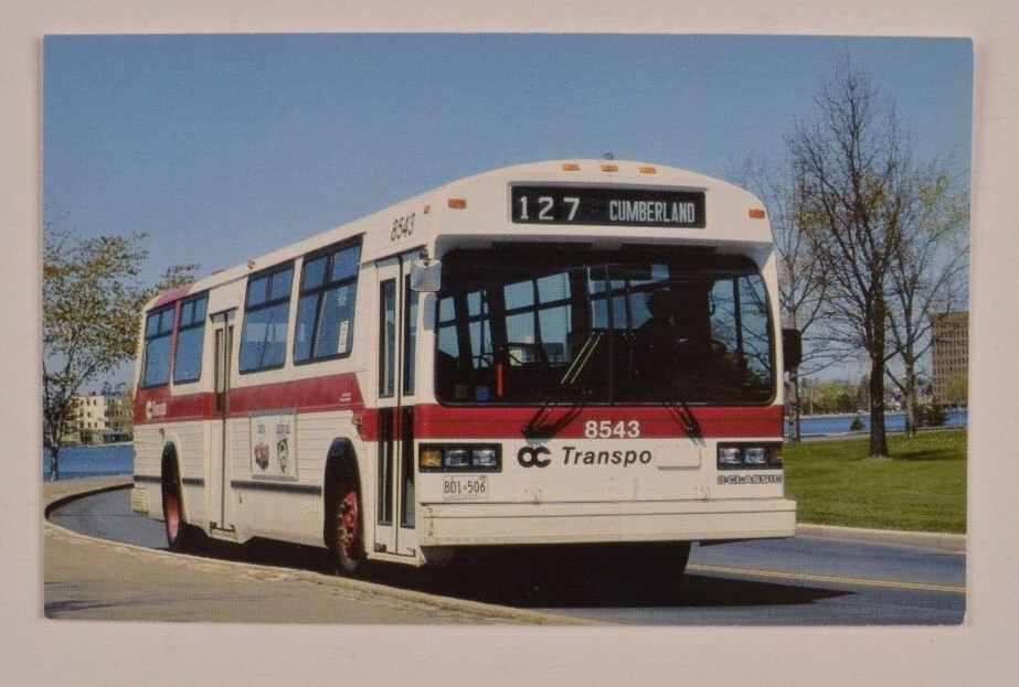 1985 General Motors GM TC-40102N Bus Postcard CPA