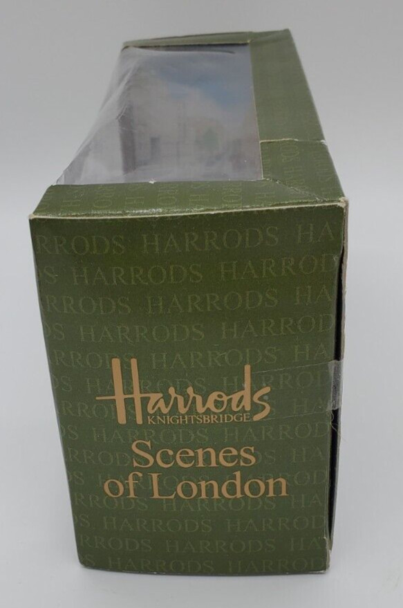 Harrods Knightsbridge – The Black Taxi – See all pictures